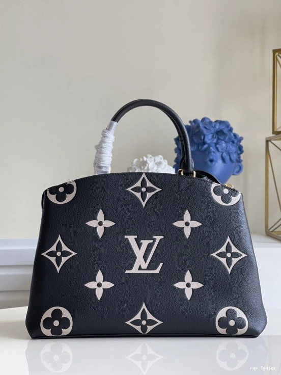 Cheap VUITTON GRAND LOUIS PALAIS 0815